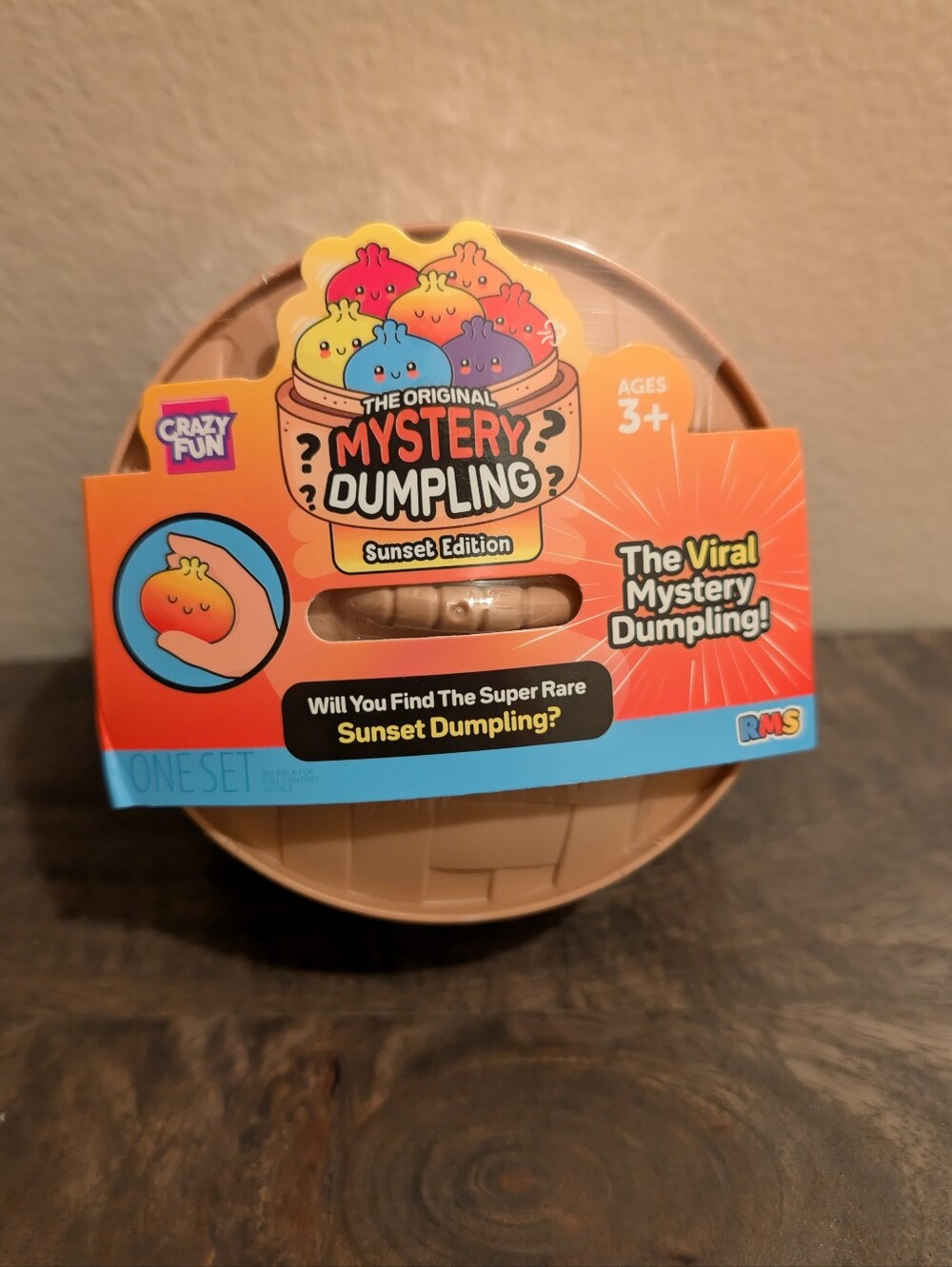 BRAND NEW Crazy Fun Mystery Sunset edition Squishy Dumpling